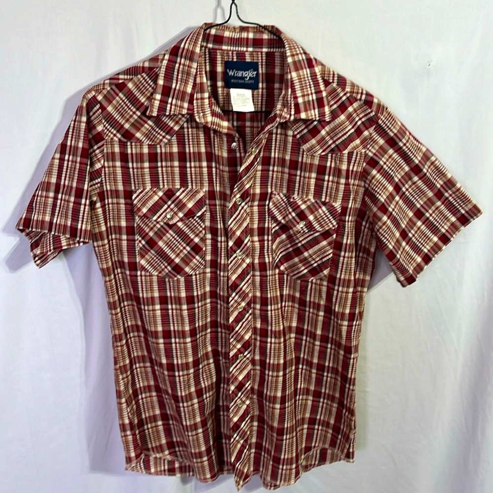 Wrangler medium western pearl snap shirt, clean